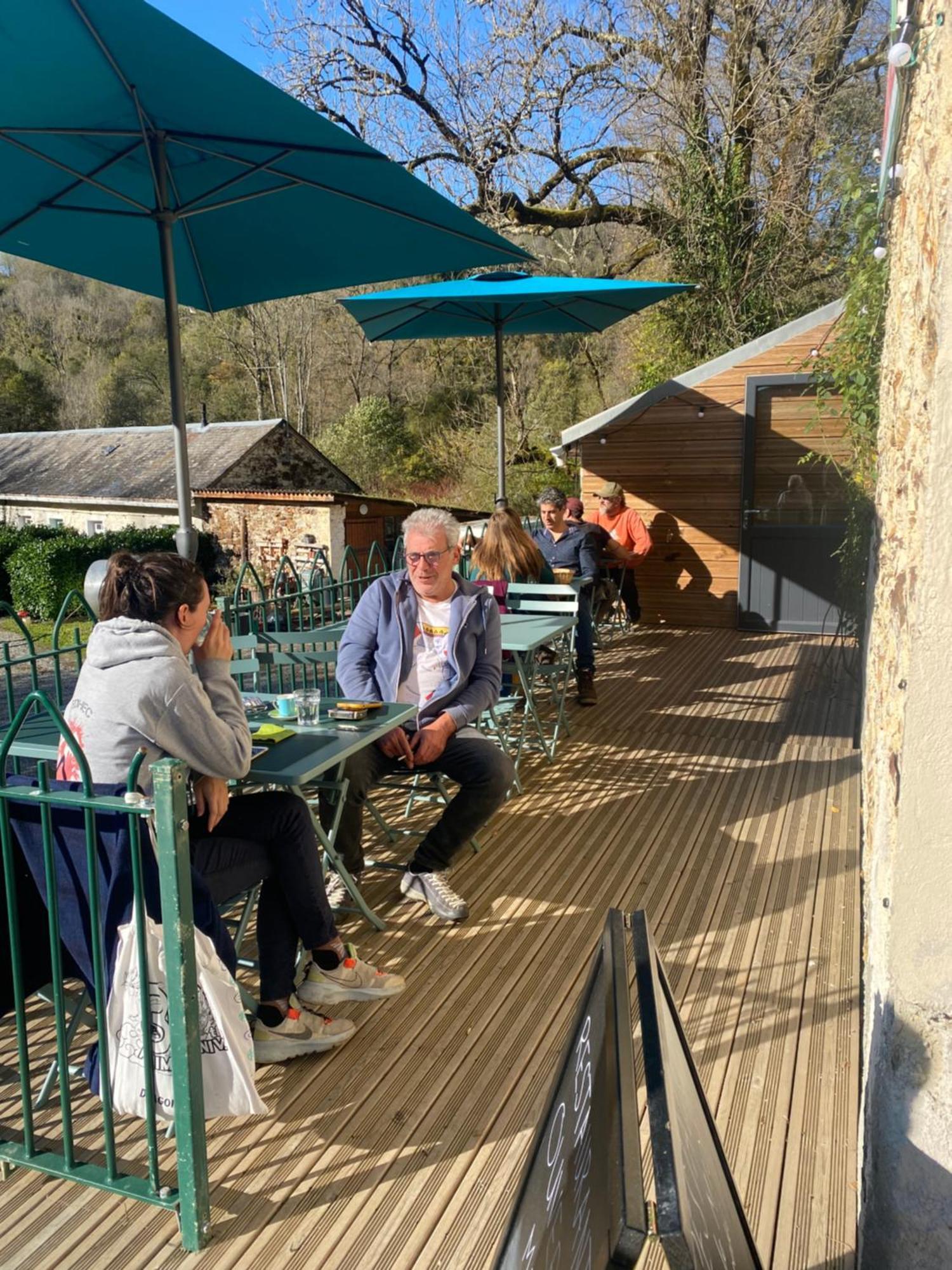 Gites Libellule At Auberge De L'Arac, Bar, Restaurant Aleu Exterior foto